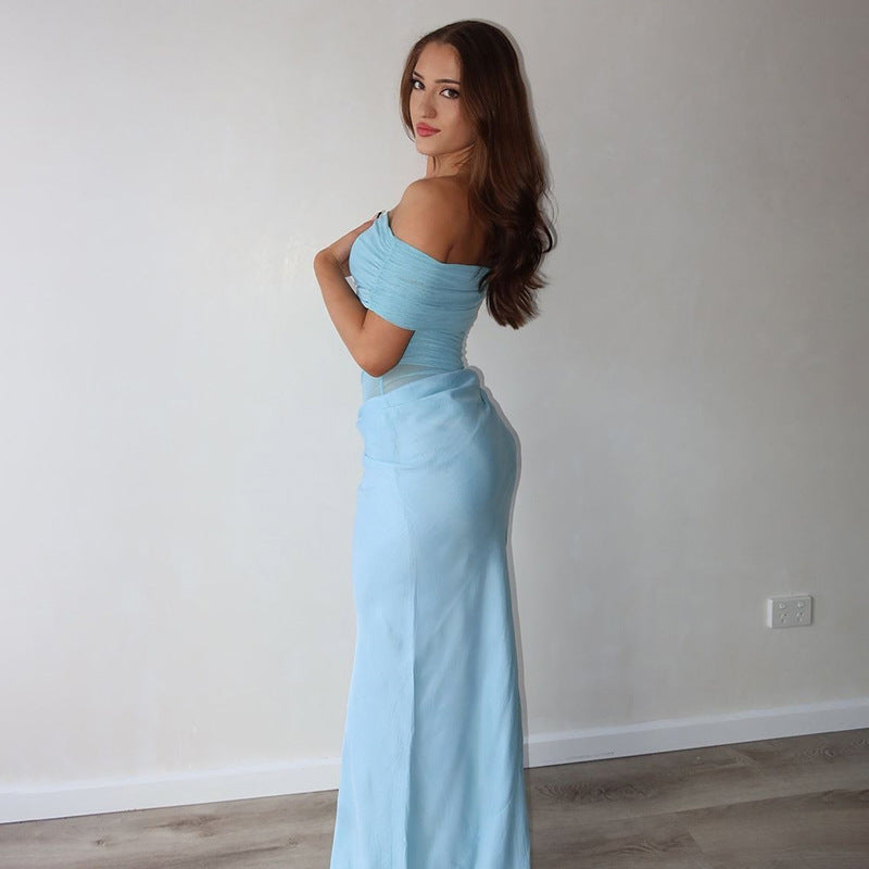 Bella | Langes Kleid aus Spitze Asymmetrisch