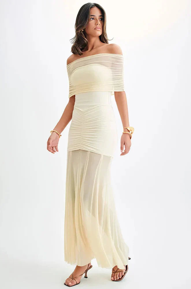 Sienna | Langes Tüllkleid mit Schulterfreiem Ausschnitt