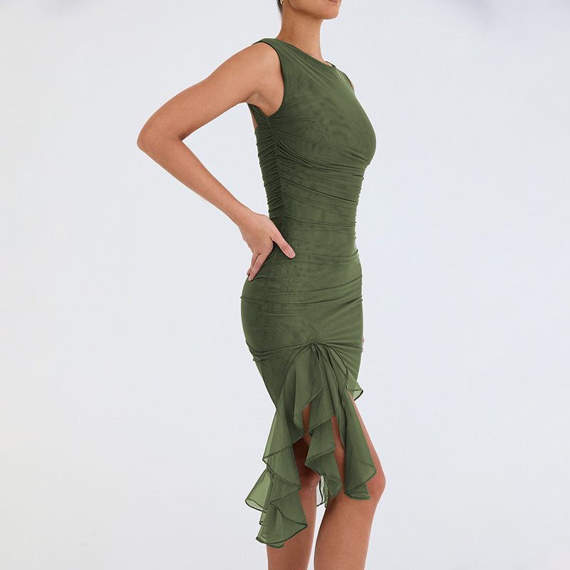 Nelia | Knielanges Kleid mit gerüschtem Schlitz