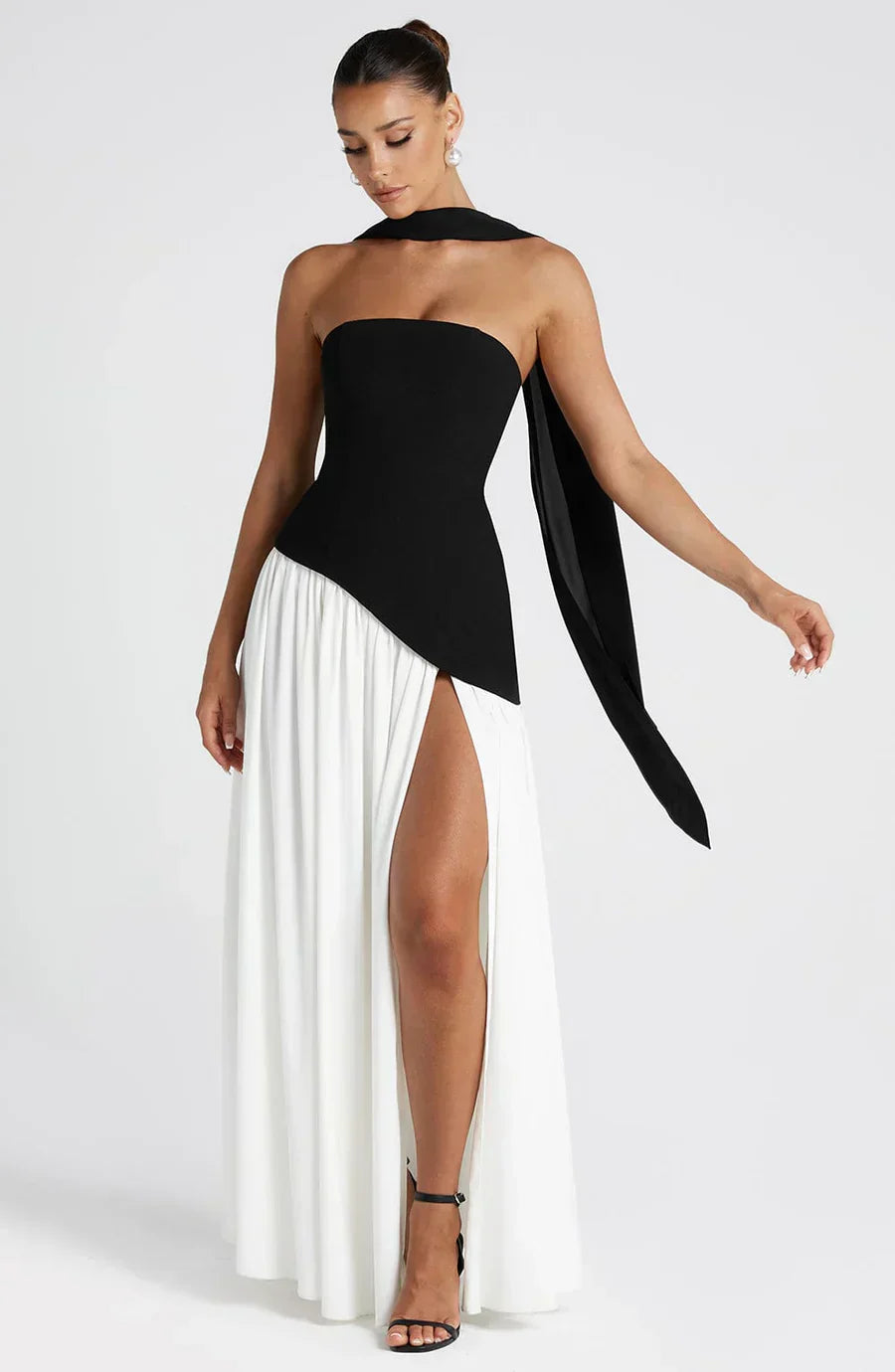 Micah | Elegantes Langes Kleid mit Schlitz