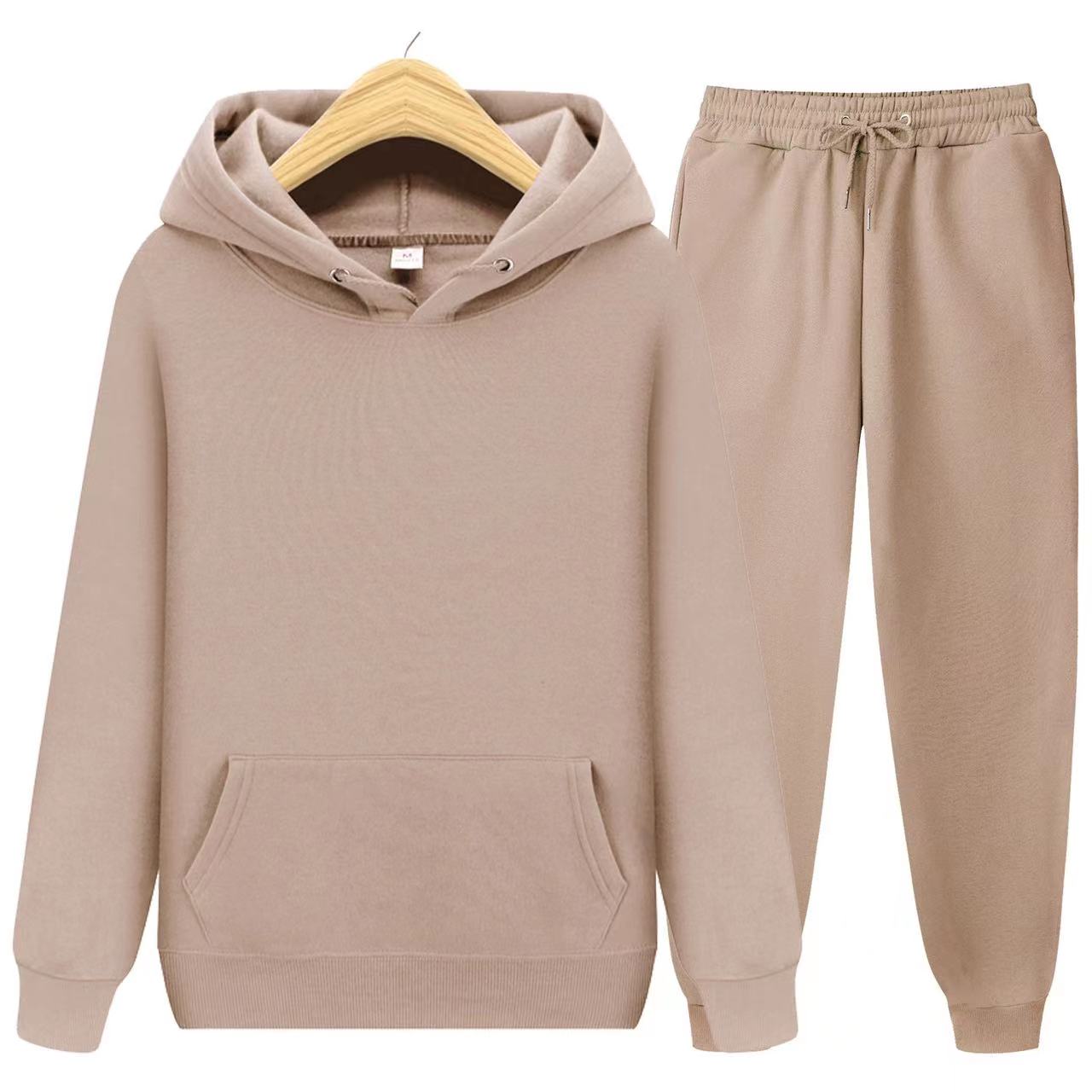 Unisex Set aus Hoodie und Jogginghose Bequem