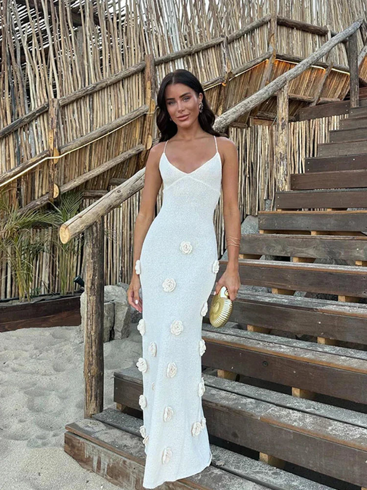 Ilona | Langes Neckholder-Kleid mit schmalen Trägern