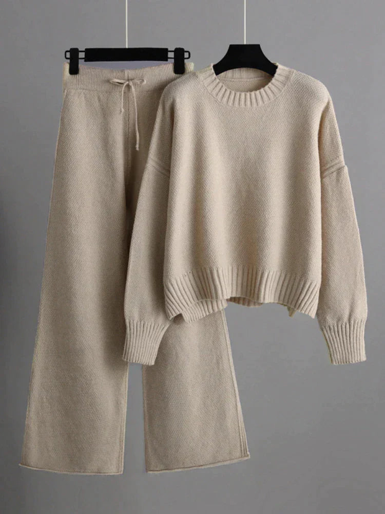 Brielle - Winterliches Strick-Duo: Pullover & Weite-Hose-Set