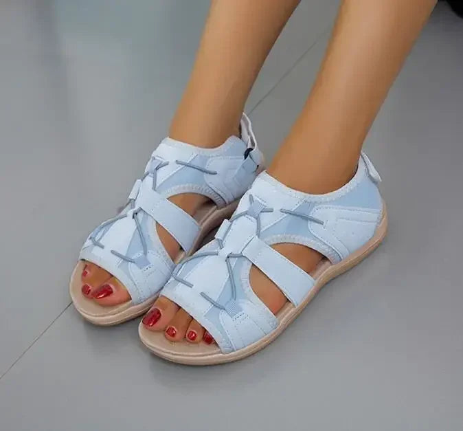 Gertrude – Orthopädische Sandalen