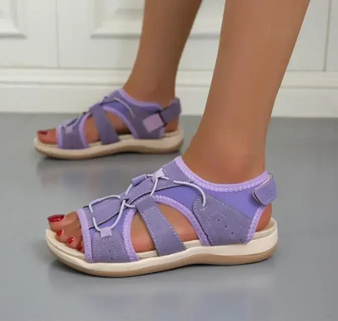 Gertrude – Orthopädische Sandalen