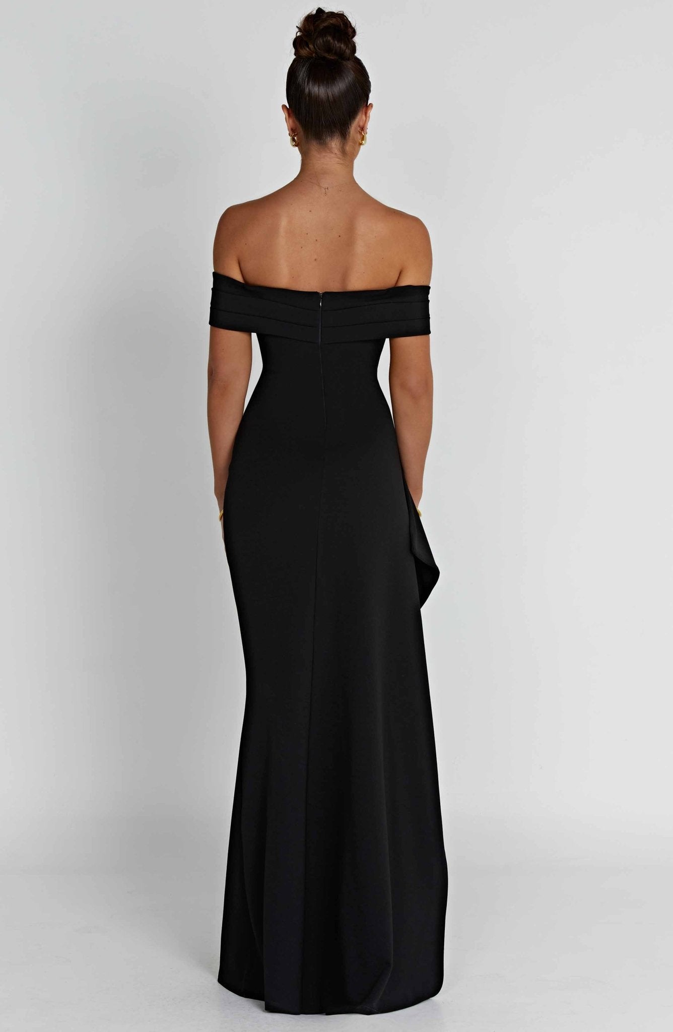 Alice | Langes Kleid mit Schlitz Schultern Frei